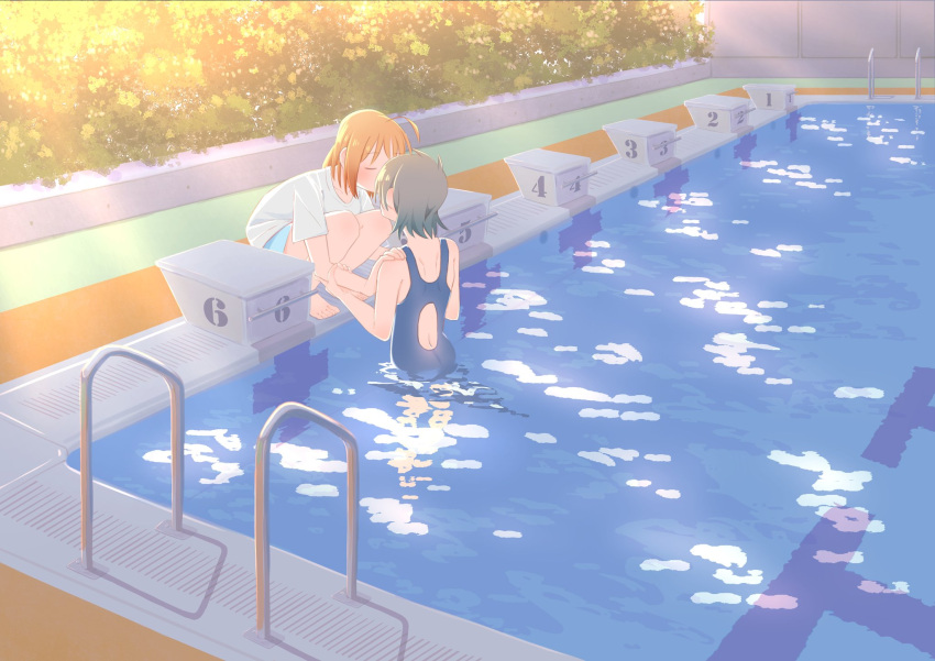 2girls ahoge aqua_shorts bangs bare_arms bare_legs bare_shoulders barefoot black_hair blue_swimsuit blush bob_cut bush character_request copyright_request couple full_body hand_on_another's_shoulder hands hands_on_another's_arm highres kiss kiss_day light multiple_girls new_school_swimsuit orange_hair outdoors pool pool_ladder school_swimsuit shiny shiny_hair shirt short_hair shorts squatting standing starting_block sunlight swimsuit th@nk water white_shirt yuri