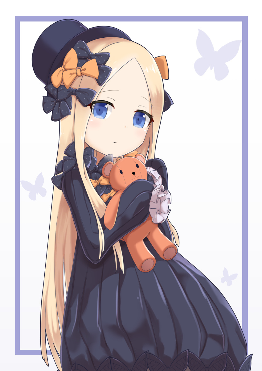 1girl abigail_williams_(fate/grand_order) absurdres bangs black_bow black_dress black_hat blonde_hair blue_eyes bow bug butterfly closed_mouth commentary_request denkouseka_akaiken dress eyebrows_visible_through_hair fate/grand_order fate_(series) forehead hair_bow hands_up hat head_tilt highres insect long_hair long_sleeves looking_at_viewer object_hug orange_bow parted_bangs polka_dot polka_dot_bow sleeves_past_fingers sleeves_past_wrists solo stuffed_animal stuffed_toy teddy_bear very_long_hair