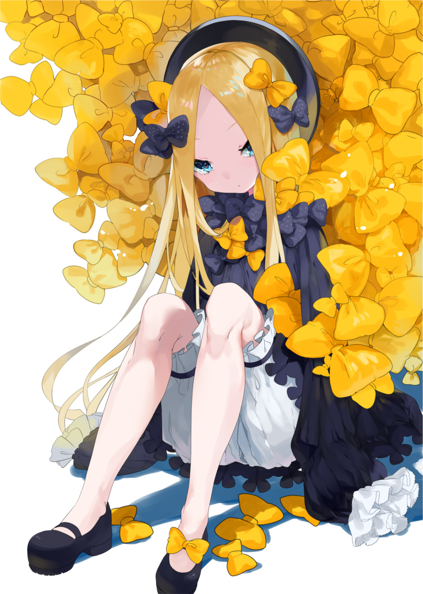 1girl aano_(10bit) abigail_williams_(fate/grand_order) absurdres black_dress black_hat blonde_hair bloomers blue_eyes bow dress fate/grand_order fate_(series) hat highres knees_up long_hair looking_at_viewer mary_janes orange_bow polka_dot polka_dot_bow shadow shoes sitting sleeves_past_fingers solo straight_hair underwear very_long_hair