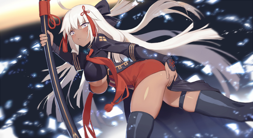 1girl ahoge black_legwear blush bow breasts chinese_commentary cleavage commentary_request covering covering_ass dark_skin dress dutch_angle fate/grand_order fate_(series) from_side grey_eyes hair_bow hair_ornament highres large_breasts long_hair long_sleeves looking_at_viewer okita_souji_alter_(fate) ootachi short_dress solo sparrow_(xici9527) tassel thigh-highs thigh_strap under_boob very_long_hair white_hair