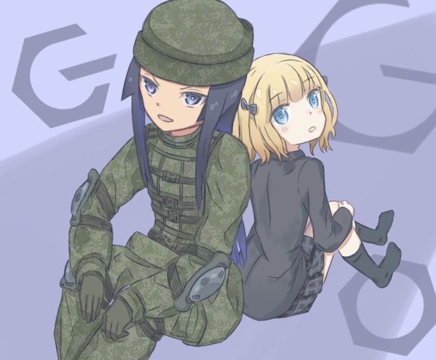 blonde_hair blue_eyes blue_hair bow camouflage commentary dual_persona elbow_pads hair_bow hat highres milana_sidorova school_uniform side-by-side size_difference sword_art_online sword_art_online_alternative:_gun_gale_online toma_(sao) user_pypn2283