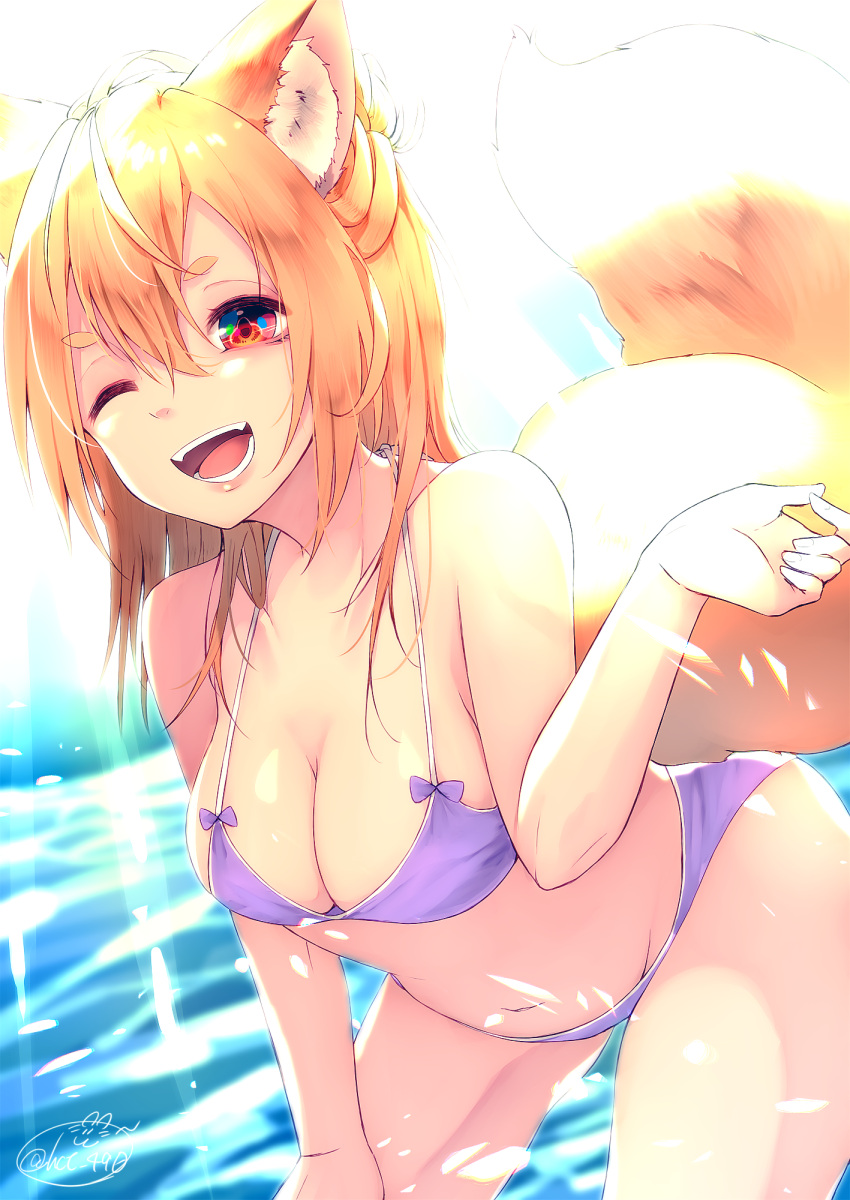 1girl ;d animal_ears bangs bikini blonde_hair breasts chita_(ketchup) cleavage clenched_hand commentary_request fangs fox_ears fox_tail hair_between_eyes halterneck hand_on_leg highres leaning_forward long_hair medium_breasts midriff navel one_eye_closed open_mouth original pink_lips purple_bikini red_eyes round_teeth signature smile solo swimsuit tail teeth thick_eyebrows tongue water