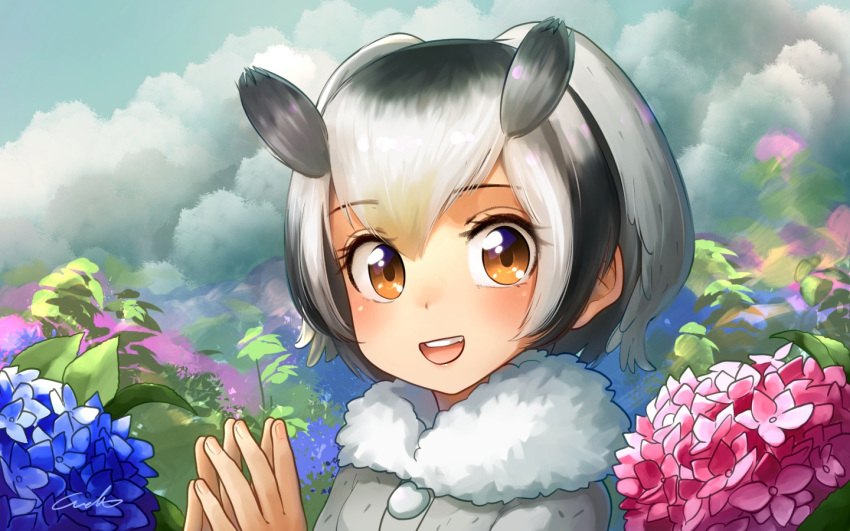 1girl :d bird_wings blonde_hair clouds coat commentary_request eyebrows_visible_through_hair eyes_visible_through_hair flower fur_collar grey_hair hair_between_eyes head_wings hydrangea kemono_friends looking_at_viewer multicolored_hair northern_white-faced_owl_(kemono_friends) open_mouth owl_ears partial_commentary short_hair signature smile solo steepled_fingers welt_(kinsei_koutenkyoku) white_hair wings