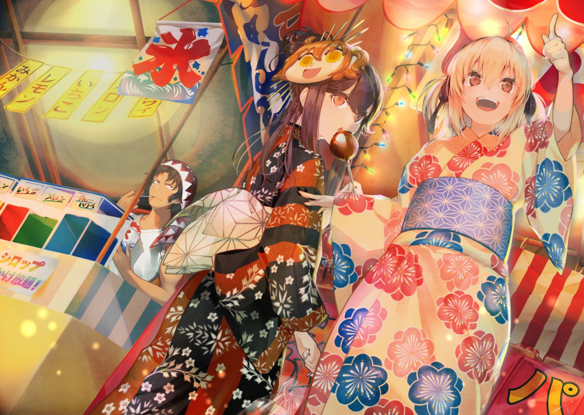 1boy 2girls :d ahoge asa_no_ha_(pattern) bag bagged_fish bangs black_kimono black_ribbon blonde_hair brown_eyes brown_hair candy_apple christmas_lights closed_mouth collarbone commentary_request dutch_angle eating eyebrows_visible_through_hair fate/grand_order fate_(series) fish floral_print food fujimaru_ritsuka_(female) hair_between_eyes hair_ribbon highres holding holding_food japanese_clothes kimono koha-ace kooribata long_sleeves mask mask_on_head multiple_girls obi oda_nobunaga_(fate) okita_souji_(fate) okita_souji_(fate)_(all) open_mouth outdoors outstretched_arm parted_lips pointing print_kimono ribbon riyo_(lyomsnpmp)_(style) sash shaved_ice shirt sleeveless sleeveless_shirt sleeves_past_wrists smile stall striped striped_kimono summer_festival two_side_up utayoi_(umakatare) water white_shirt wide_sleeves yellow_kimono yukata