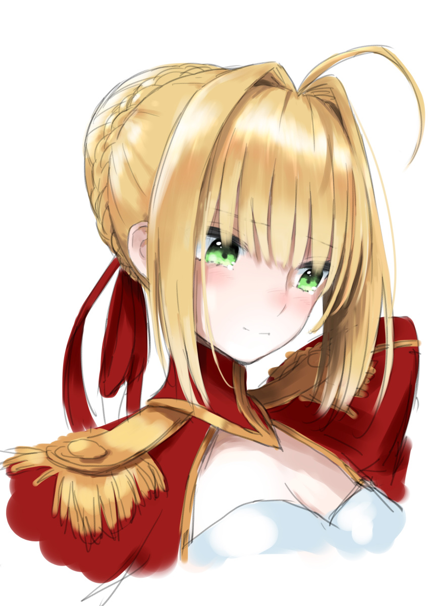1girl absurdres ahoge bangs blonde_hair blunt_bangs breasts cleavage cropped_torso eyebrows_visible_through_hair fate/extra fate/grand_order fate_(series) green_eyes hair_ribbon head_tilt highres laika_(sputnik2nd) nero_claudius_(fate)_(all) portrait red_ribbon ribbon saber_extra short_hair_with_long_locks sidelocks simple_background small_breasts smile solo white_background