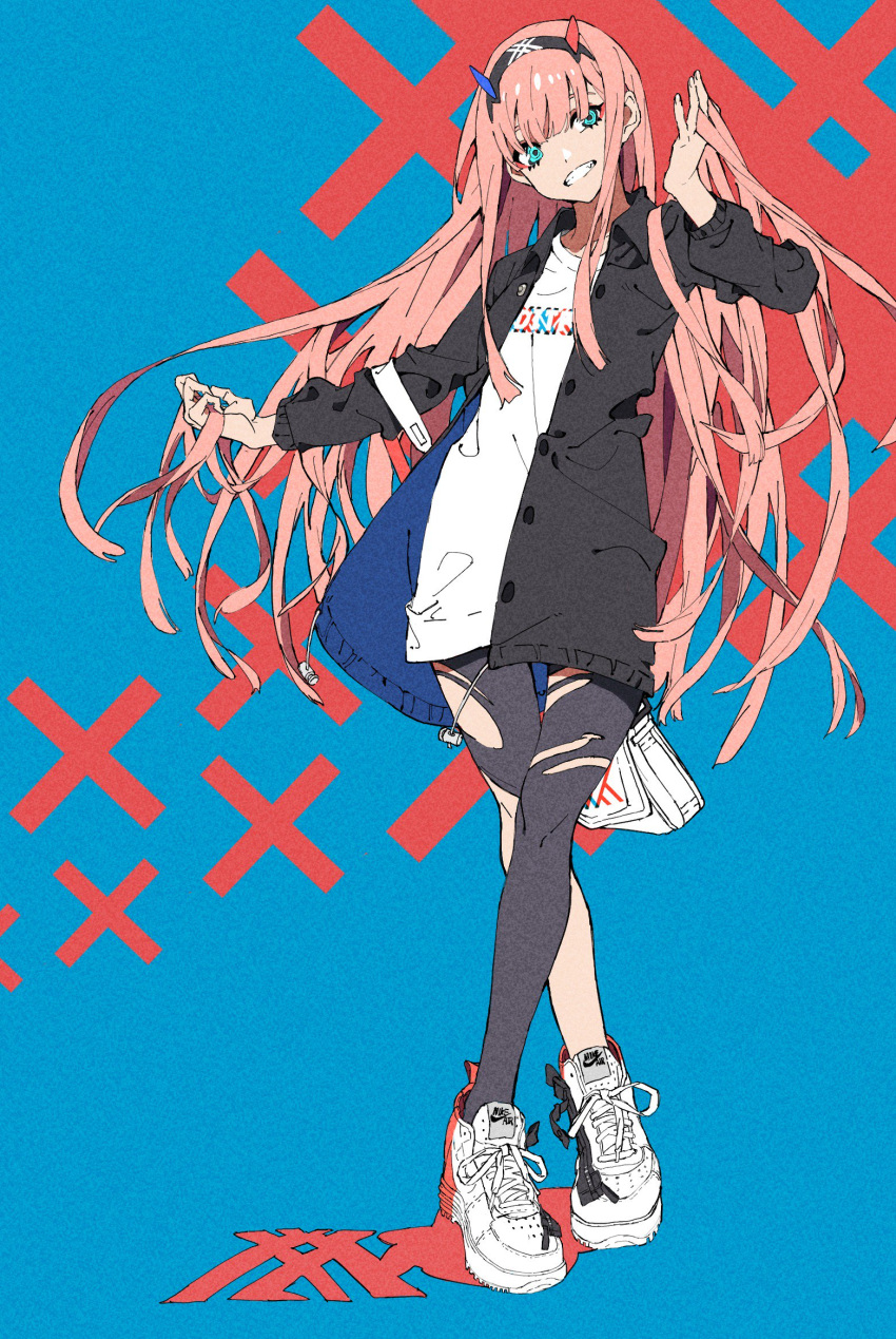 1girl adjusting_hair alternate_costume aqua_eyes bag bangs black_coat black_hairband black_legwear blue_background blue_horns blunt_bangs buttons coat fashion full_body grin hairband highres long_hair long_sleeves looking_at_viewer open_clothes open_coat pantyhose pink_hair red_horns shirt shoes smile sneakers standing torn_clothes torn_pantyhose white_footwear white_shirt you_(nanban319)