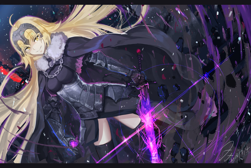 1girl 2018 ahoge armor armored_dress black_dress black_legwear blonde_hair chains cosplay dated dress dutch_angle eyebrows_visible_through_hair floating_hair fur_trim gauntlets hair_between_eyes holding holding_sword holding_weapon jeanne_d'arc_(alter)_(fate) jeanne_d'arc_(alter)_(fate)_(cosplay) jeanne_d'arc_(fate) jeanne_d'arc_(fate)_(all) long_hair looking_at_viewer memekun signature smile solo standing sword thigh-highs very_long_hair weapon yellow_eyes