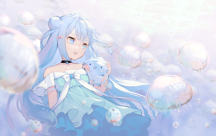 1girl :d animal bangs bare_shoulders blue_dress blue_eyes commentary_request copyright_request dress eyebrows_visible_through_hair hair_bun hand_up highres holding jellyfish long_hair off-shoulder_dress off_shoulder pleated_dress ritsuki side_bun silver_hair smile solo teeth two_side_up upper_teeth very_long_hair virtual_youtuber