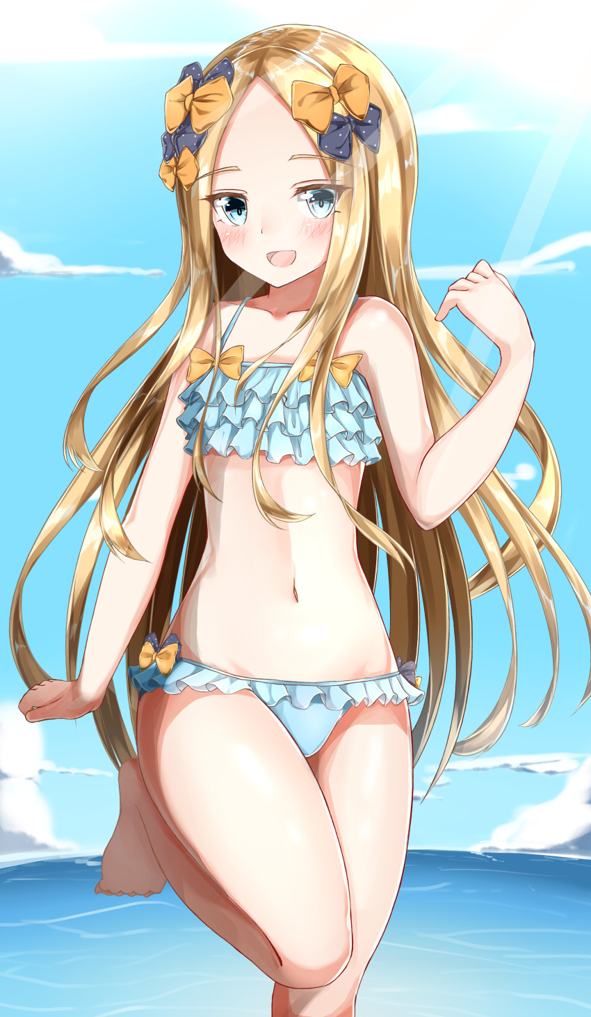 1girl :d abigail_williams_(fate/grand_order) absurdres bangs bare_arms bare_legs bare_shoulders barefoot bikini black_bow blonde_hair blue_bikini blue_eyes blue_sky bow clouds collarbone commentary_request day eyebrows_visible_through_hair fate/grand_order fate_(series) forehead hair_bow hand_up highres horizon layered_bikini long_hair looking_at_viewer moyoron navel ocean open_mouth orange_bow outdoors parted_bangs sky smile solo standing standing_on_one_leg swimsuit very_long_hair water