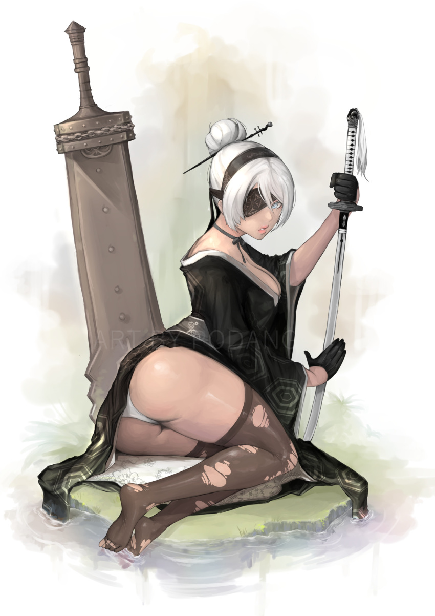 1girl absurdres alternate_costume alternate_hairstyle ass black_gloves black_legwear blindfold blindfold_lift breasts cleavage feet gloves hair_bun hair_ornament hairband hairpin highres huge_weapon japanese_clothes kimono large_breasts looking_at_viewer lying mole mole_under_mouth neck_ribbon nier_(series) nier_automata on_side panties paul_dang_(podang) ribbon ripples silver_hair simple_background solo sword thigh-highs toes torn_clothes torn_thighhighs underwear water weapon white_panties yorha_no._2_type_b