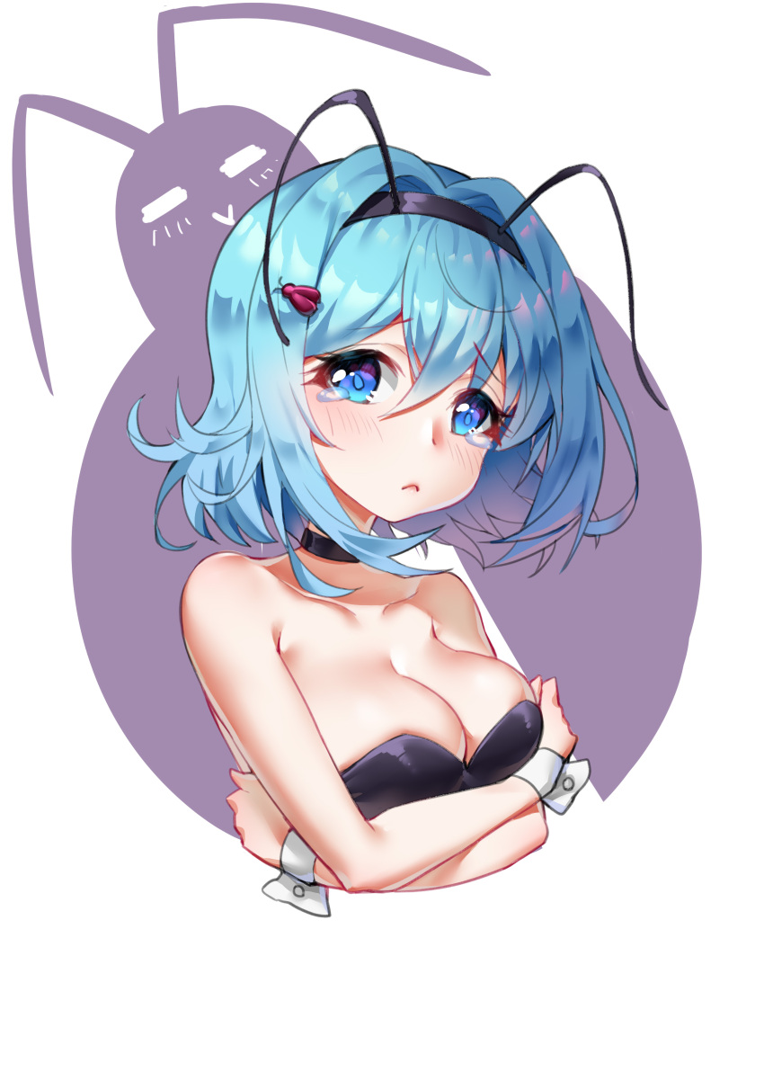 1girl absurdres antennae bangs bare_shoulders black_choker black_hairband black_leotard blue_eyes blue_hair blush boku_koyuki_mx breasts bug choker cleavage closed_mouth cockroach collarbone eyebrows_visible_through_hair hair_between_eyes hair_ornament hairband head_tilt highres insect insect_girl leotard looking_at_viewer medium_breasts original red_eyes solo strapless strapless_leotard white_background wrist_cuffs