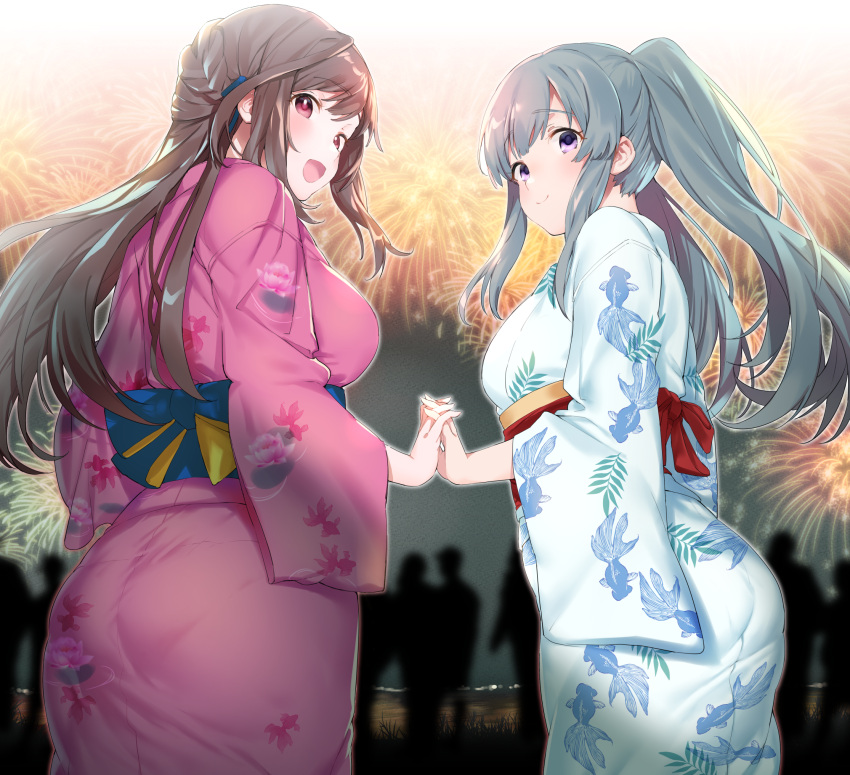 2girls :d alternate_hairstyle animal_print ass bangs blush breasts brown_hair closed_mouth commentary_request crowd eyebrows_visible_through_hair fireworks fish_print floating_hair floral_print from_behind grass grey_hair hair_between_eyes hair_ornament hand_holding high_ponytail highres idolmaster idolmaster_shiny_colors interlocked_fingers japanese_clothes kimono large_breasts long_hair long_sleeves looking_at_viewer looking_back medium_breasts multiple_girls nekoshoko obi open_mouth outdoors pink_eyes pink_kimono ponytail print_kimono sash shiny shiny_hair sidelocks silhouette smile standing swept_bangs tareme tsukioka_kogane violet_eyes white_kimono yukata yuukoku_kiriko