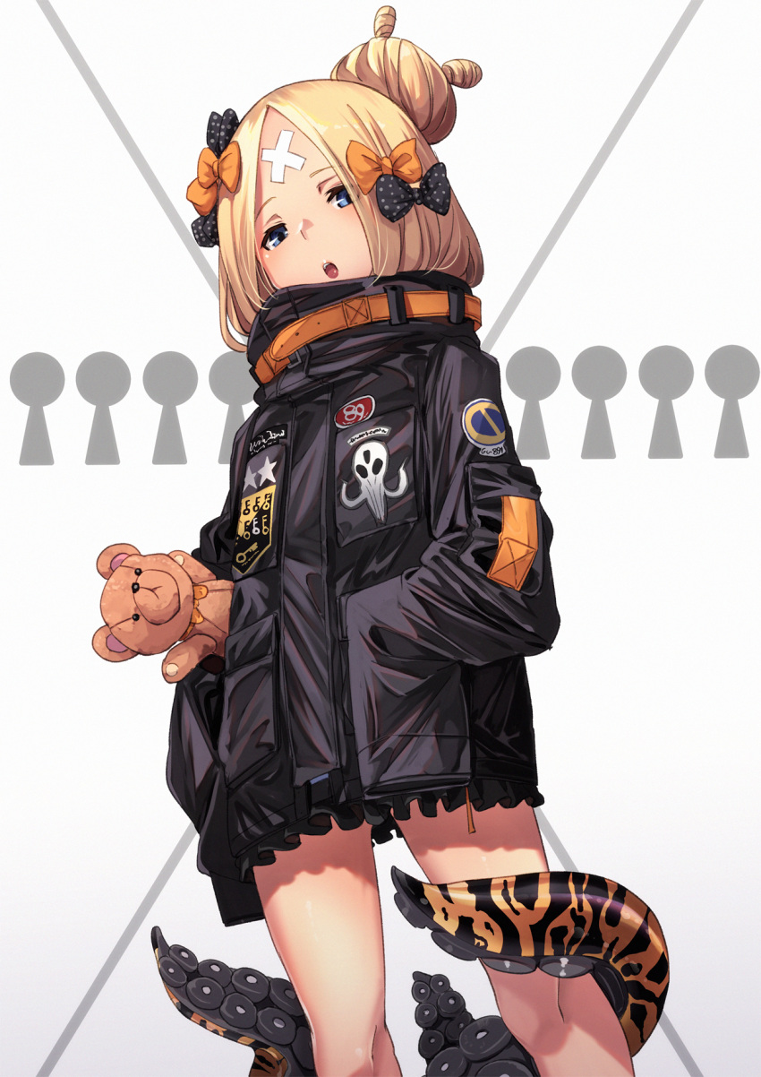 1girl abigail_williams_(fate/grand_order) animal_print arm_at_side bangs black_bow black_jacket blonde_hair bow commentary_request fate/grand_order fate_(series) fu-ta hair_bow hair_bun hand_in_pocket highres jacket keyhole long_sleeves looking_at_viewer object_hug orange_bow parted_bangs parted_lips polka_dot polka_dot_bow sleeves_past_fingers sleeves_past_wrists solo standing stuffed_animal stuffed_toy suction_cups teddy_bear tentacle tiger_print