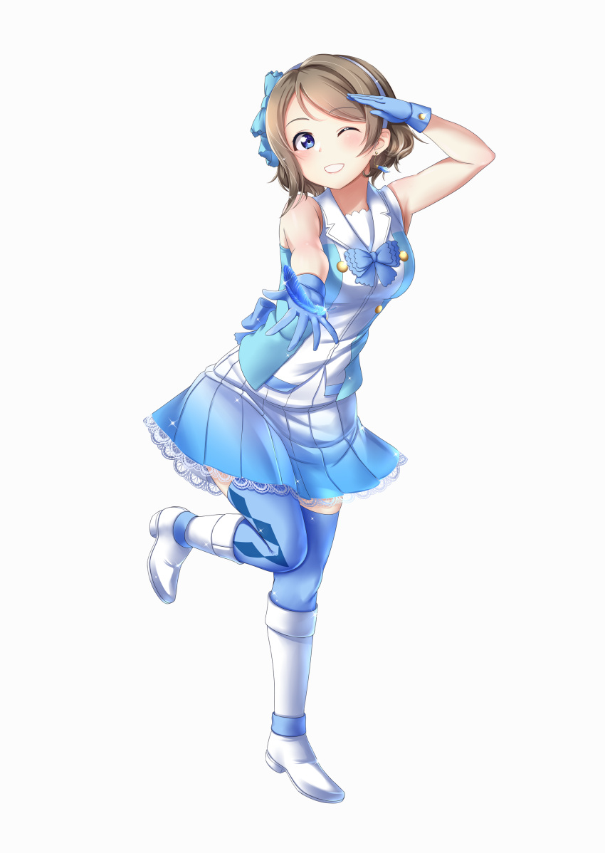 1girl ;d absurdres bangs blue_bow blue_eyes blue_gloves blue_hairband blue_legwear blue_skirt boots bow brown_hair daisuki_dattara_daijoubu! eyebrows_visible_through_hair full_body gloves grin hair_bow hairband highres knee_boots leg_up looking_at_viewer love_live! love_live!_sunshine!! miniskirt one_eye_closed open_mouth outstretched_arm parted_bangs pleated_skirt raemn_(raemn2d) short_hair simple_background skirt sleeveless smile solo standing standing_on_one_leg thigh-highs watanabe_you white_background white_footwear