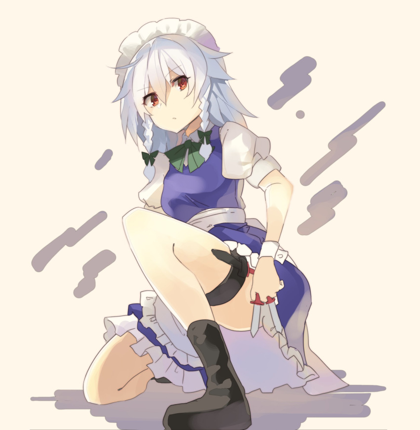 1girl apron ass bare_legs beige_background black_footwear blue_dress boots bow bowtie braid breasts commentary_request dress eyebrows_visible_through_hair full_body green_bow green_neckwear hair_between_eyes hair_bow highres holding holding_knife holding_weapon holster izayoi_sakuya knee_up knife knives_between_fingers looking_at_viewer maid maid_apron maid_headdress medium_breasts one_knee parted_lips petticoat puffy_short_sleeves puffy_sleeves red_eyes rin_falcon shadow short_hair short_sleeves silver_hair simple_background sketch solo thigh_holster thighs touhou twin_braids waist_apron weapon white_apron wing_collar wrist_cuffs