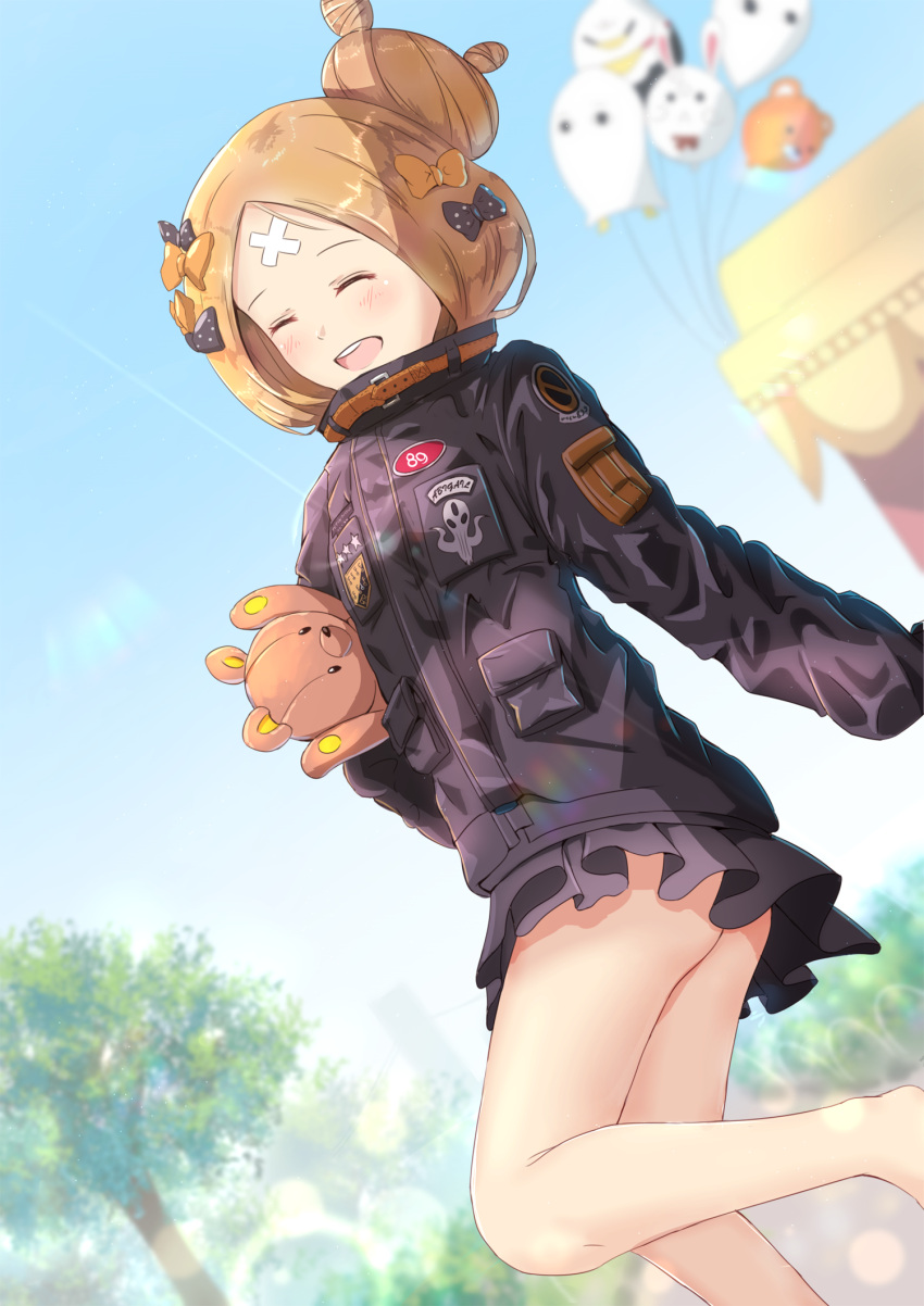1girl :d ^_^ abigail_williams_(fate/grand_order) ass balloon bangs barefoot black_bow black_jacket blonde_hair blue_eyes blue_sky blurry blurry_background blush bow chinchongcha closed_eyes closed_eyes commentary_request day depth_of_field dutch_angle fate/grand_order fate_(series) feet_out_of_frame hair_bow hair_bun highres jacket long_hair long_sleeves looking_at_another looking_at_viewer medjed object_hug open_mouth orange_bow outdoors parted_bangs polka_dot polka_dot_bow sky sleeves_past_fingers sleeves_past_wrists smile solo standing standing_on_one_leg stuffed_animal stuffed_toy teddy_bear tree upper_teeth