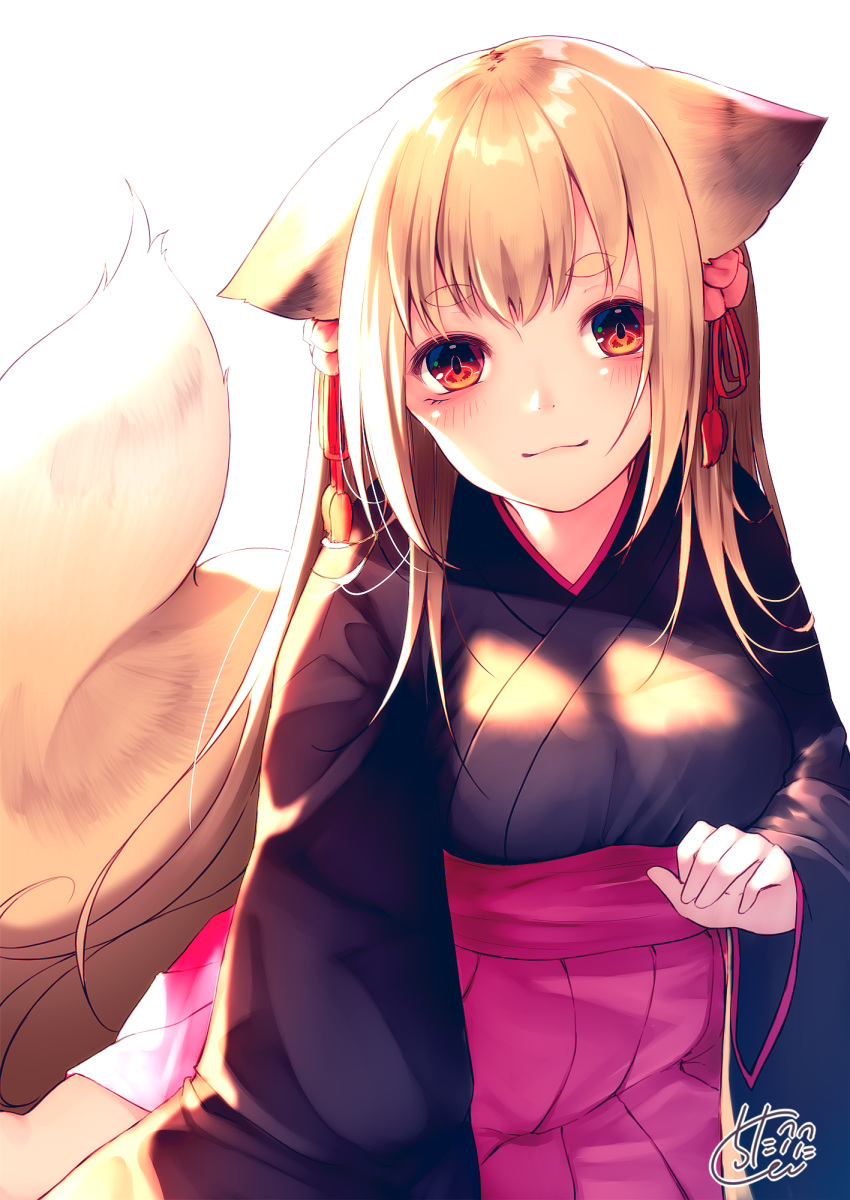 1girl animal_ears bangs black_kimono blonde_hair blush breasts chita_(ketchup) closed_mouth commentary eyebrows_visible_through_hair flower fox_ears fox_girl fox_tail hair_flower hair_ornament hakama hakama_skirt head_tilt highres japanese_clothes kimono long_hair long_sleeves looking_at_viewer medium_breasts original pink_hakama red_eyes red_flower short_kimono signature simple_background smile solo tail thick_eyebrows very_long_hair white_background wide_sleeves