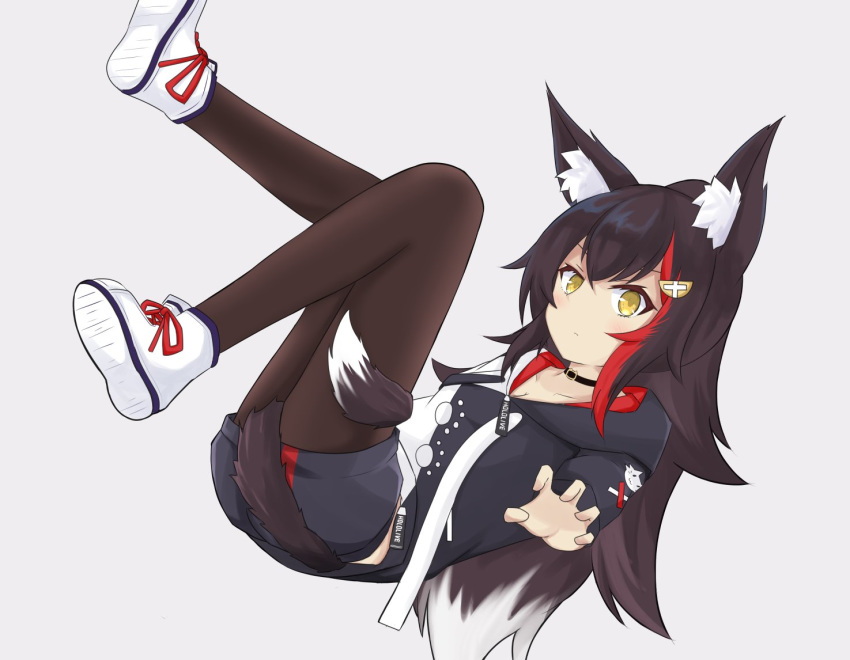 1girl animal_ears black_hair black_legwear claw_pose full_body hololive hood hood_down hoodie long_hair long_sleeves multicolored_hair ookami_mio pantyhose redhead short_shorts shorts streaked_hair suika_(suica_icesoda) tail virtual_youtuber white_hair wolf_ears wolf_tail yellow_eyes