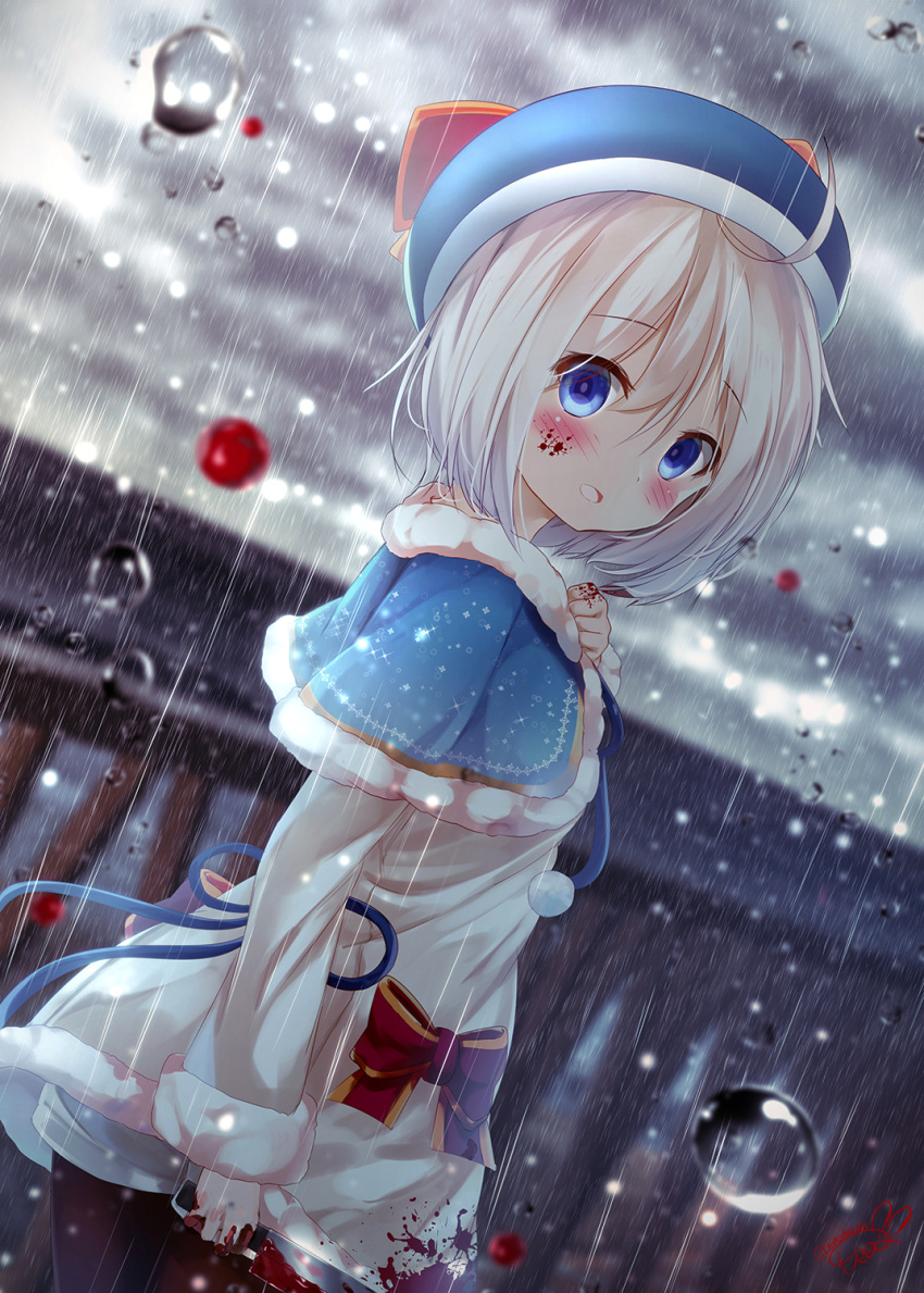 1girl animal_ears bangs beret black_legwear blood blood_on_face bloody_clothes bloody_knife blue_capelet blue_eyes blue_hat blurry blurry_background capelet chinomaron clouds cloudy_sky commentary_request dennou_shoujo_youtuber_shiro depth_of_field dress eyebrows_visible_through_hair fur-trimmed_capelet fur-trimmed_dress fur-trimmed_sleeves fur_trim hair_between_eyes hat highres holding holding_knife knife long_sleeves looking_at_viewer looking_back outdoors overcast pantyhose parted_lips railing rain shiro_(dennou_shoujo_youtuber_shiro) short_shorts shorts signature silver_hair sky solo virtual_youtuber water_drop white_dress white_shorts