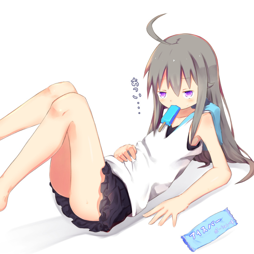 1girl ahoge bangs bare_arms bare_legs bare_shoulders barefoot black_skirt blush closed_mouth collarbone commentary_request eyebrows_visible_through_hair feet_out_of_frame food grey_hair hair_between_eyes highres ice_cream long_hair lying mouth_hold on_back original pleated_skirt popsicle skirt solo su_guryu sweat tank_top translated very_long_hair violet_eyes white_background white_tank_top