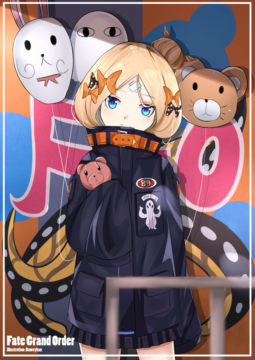 1girl abigail_williams_(fate/grand_order) absurdres artist_name balloon bangs black_jacket blonde_hair blue_eyes blush bow brown_bow closed_mouth commentary copyright_name crossed_bandaids daweykun fate/grand_order fate_(series) fou_(fate/grand_order) hair_bow hair_bun head_tilt highres jacket long_hair long_sleeves looking_at_viewer medjed object_hug orange_bow parted_bangs polka_dot polka_dot_bow sleeves_past_fingers sleeves_past_wrists solo stuffed_animal stuffed_toy teddy_bear tentacle