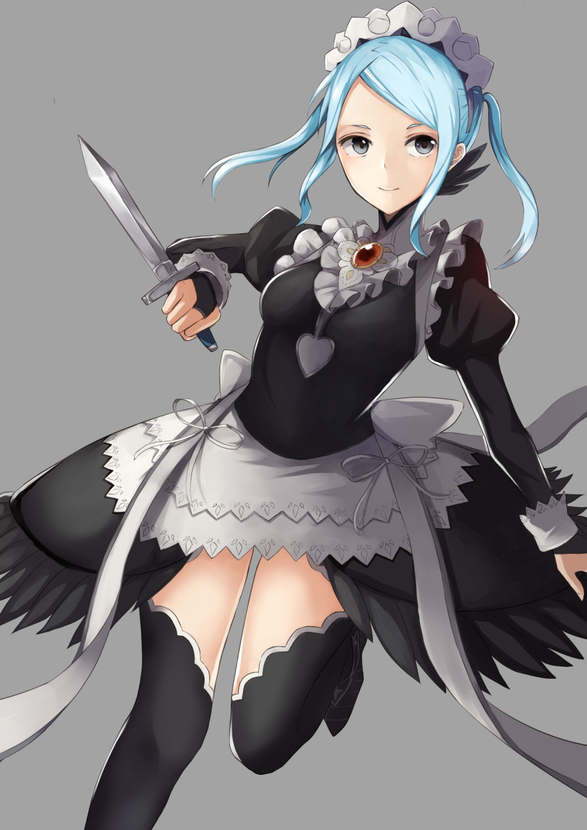 +5cm 1girl black_legwear blue_eyes blue_hair closed_mouth fire_emblem fire_emblem_if flora_(fire_emblem_if) gem grey_background highres holding holding_knife juliet_sleeves knife leg_up long_sleeves maid maid_headdress puffy_sleeves simple_background smile solo thigh-highs twintails zettai_ryouiki