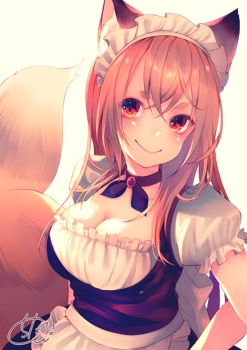 1girl animal_ear_fluff animal_ears apron back_bow bangs beige_background black_choker black_skirt blush bow breasts brown_hair chita_(ketchup) choker cleavage closed_mouth commentary eyebrows_visible_through_hair fox_ears fox_girl fox_tail frilled_apron frills hair_between_eyes highres long_hair maid maid_headdress medium_breasts original puffy_short_sleeves puffy_sleeves red_eyes shirt short_sleeves signature skirt smile solo tail tail_raised thick_eyebrows underbust waist_apron white_apron white_bow white_shirt