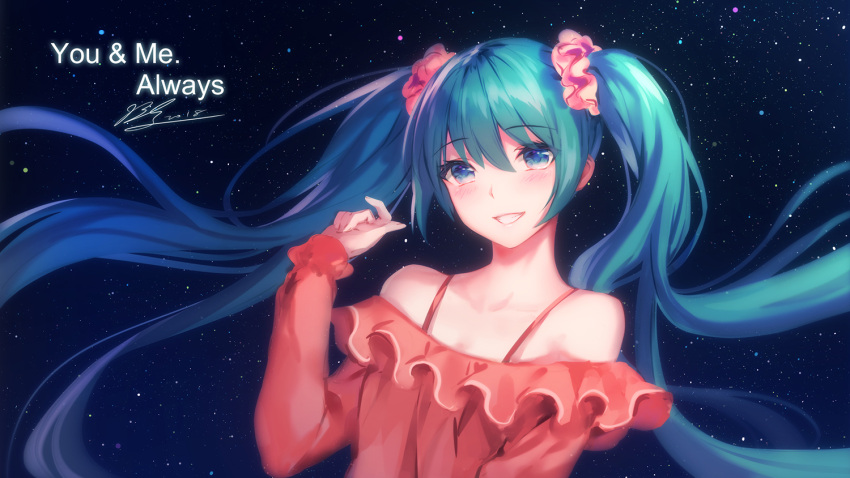 1991_(blz) 1girl bangs bare_shoulders blue_eyes blush collarbone commentary_request english eyebrows_visible_through_hair fingernails green_hair grin hair_between_eyes hair_ornament hair_scrunchie hand_up hatsune_miku head_tilt long_sleeves night night_sky off-shoulder_shirt red_scrunchie red_shirt scrunchie shirt signature sky smile solo star_(sky) starry_sky twintails vocaloid
