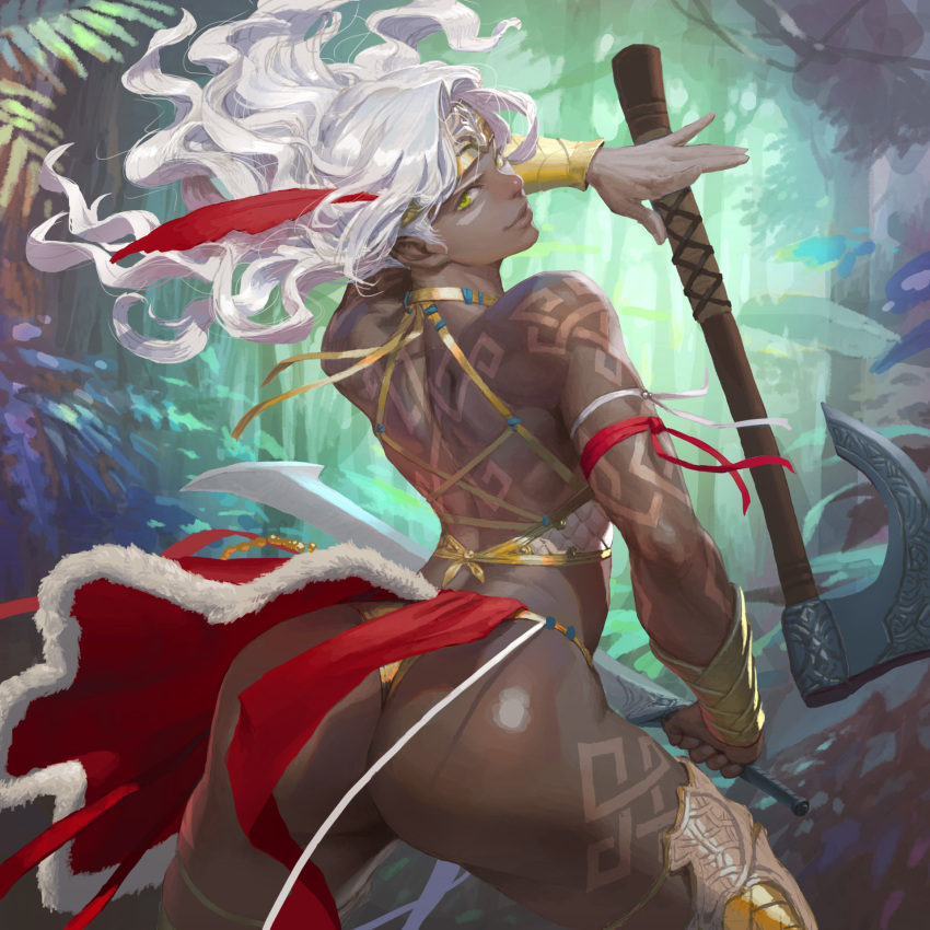 1girl alternate_eye_color alternate_hair_color alternate_skin_color amazon_(dragon's_crown) ass axe back circlet dark_skin dragon's_crown facepaint feathers from_behind green_eyes hair_feathers highres jungle looking_at_viewer looking_back loped muscle muscular_female nature silver_hair solo sword tattoo thick_thighs thighs weapon