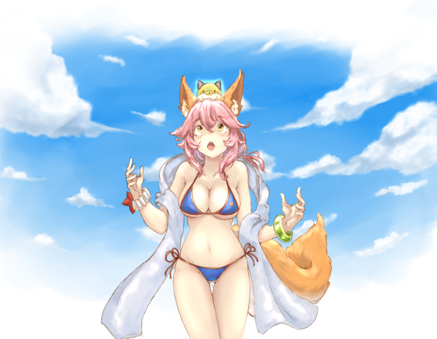 1girl animal_ear_fluff animal_ears bikini blue_bikini breasts cleavage day fate/grand_order fate_(series) fox fox_ears fox_girl fox_tail highres large_breasts navel open_mouth outdoors pink_hair riku_hamano side-tie_bikini solo swimsuit tail tamamo_(fate)_(all) tamamo_no_mae_(swimsuit_lancer)_(fate) yellow_eyes