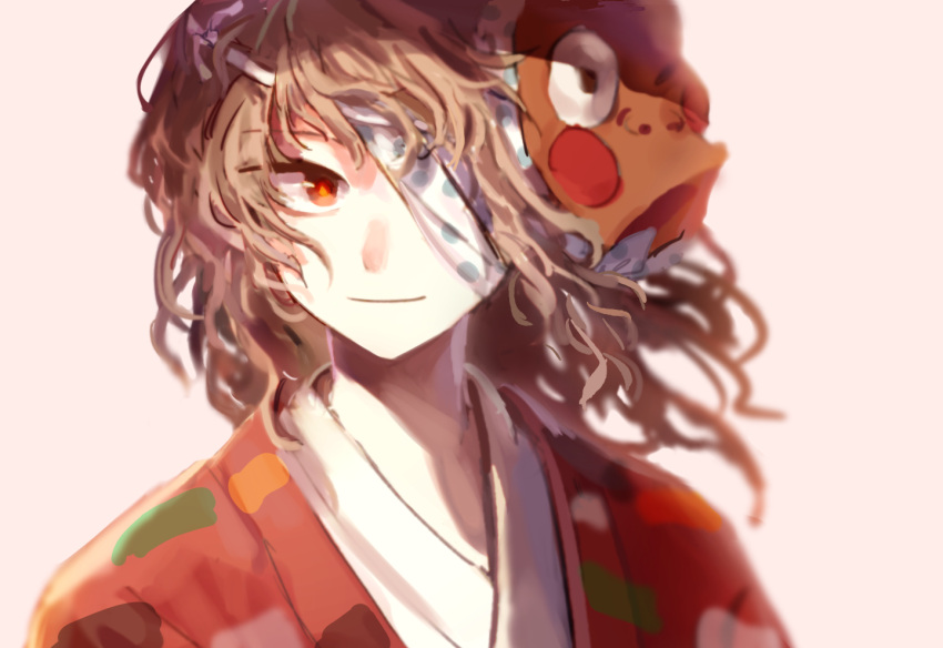 1other ametsukana_yago androgynous bandage_over_one_eye bright_pupils brown_hair closed_mouth commentary_request hemo_(hemoroda) hyottoko_mask japanese_clothes kimono len'en mask mouth_mask orange_pupils other_focus portrait red_eyes red_kimono simple_background smile solo white_background