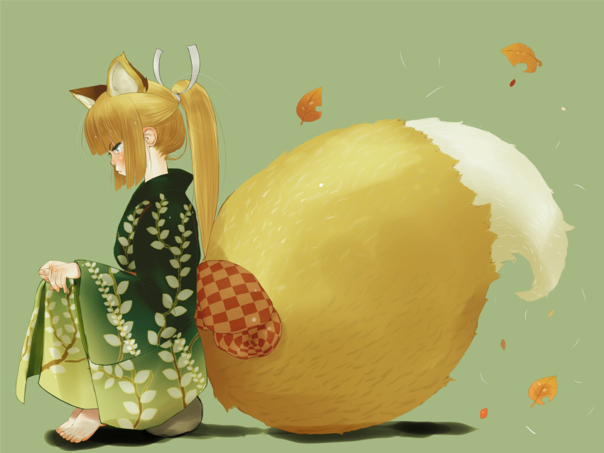 1girl animal_ears bangs barefoot blonde_hair blue_eyes blunt_bangs blush closed_mouth commentary_request ebimomo eyebrows_visible_through_hair fox_ears fox_tail from_side green_background green_kimono highres japanese_clothes kimono kitsune large_tail leaf long_sleeves obi original ponytail profile sash simple_background sitting solo tail wide_sleeves