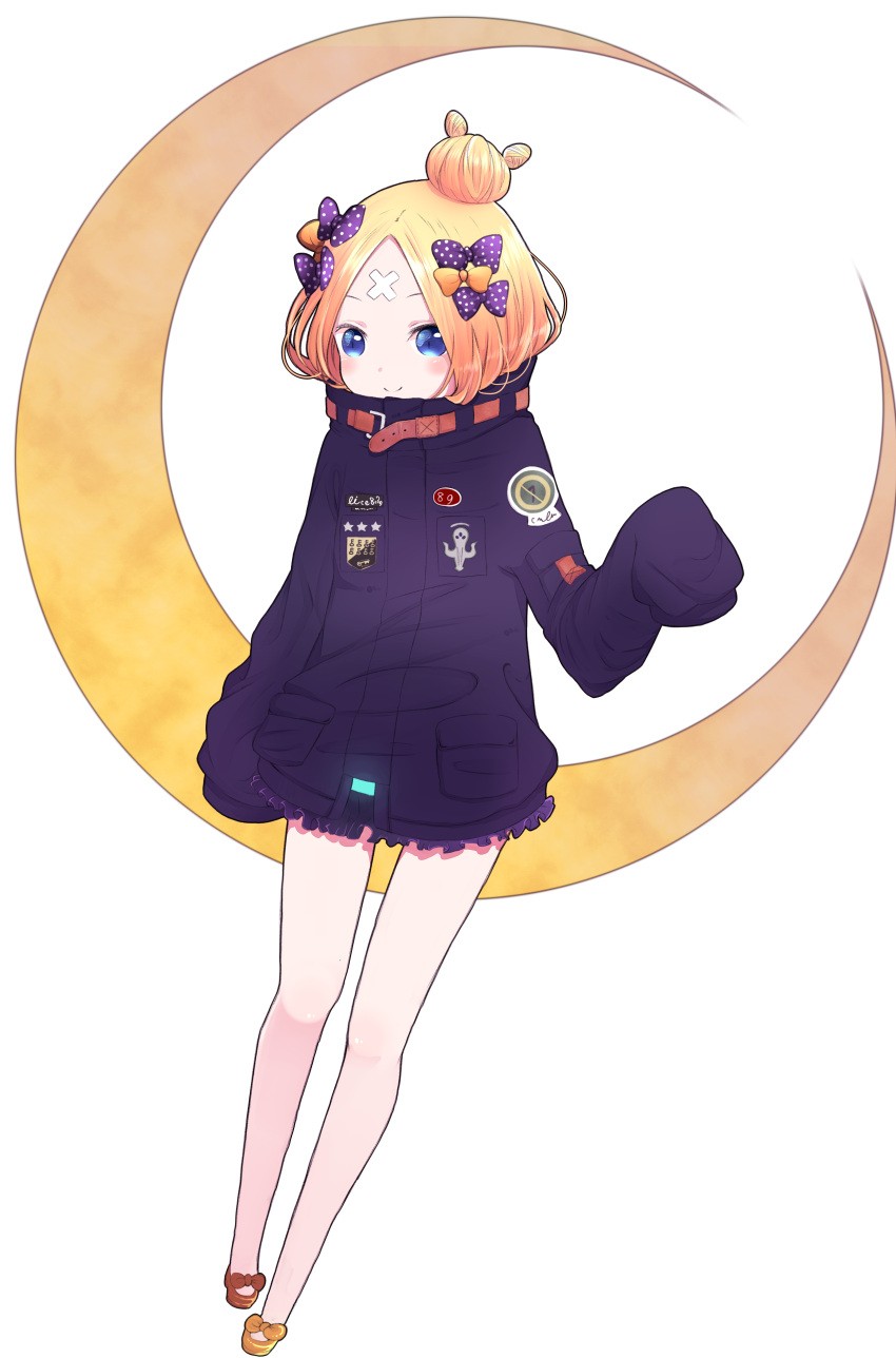 1girl abigail_williams_(fate/grand_order) absurdres bangs black_jacket blonde_hair blue_eyes blush bow closed_mouth commentary_request crescent crossed_bandaids fate/grand_order fate_(series) hair_bow hair_bun hand_up heroic_spirit_traveling_outfit highres hiroshi_(jasinloki) jacket long_hair long_sleeves orange_bow parted_bangs polka_dot polka_dot_bow purple_bow simple_background sleeves_past_fingers sleeves_past_wrists smile solo white_background