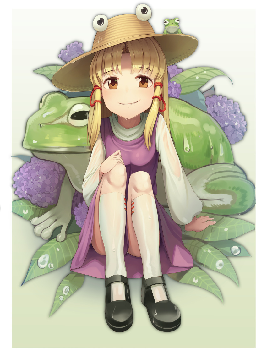 1girl absurdres black_footwear blonde_hair blush brown_eyes eyebrows_visible_through_hair frog hat highres kneehighs long_hair looking_at_viewer moriya_suwako parted_lips pyonta sitting smile solo teeth touhou white_legwear wnehdrl