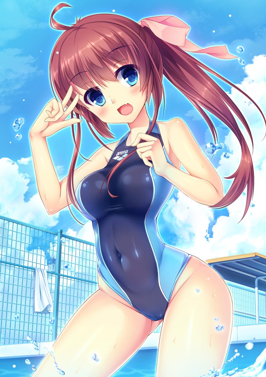 1girl ahoge arena_(company) blue_eyes blue_sky blue_swimsuit brown_hair clouds commentary_request competition_swimsuit contrapposto covered_navel cowboy_shot fang fence hair_ribbon highres long_hair looking_at_viewer one-piece_swimsuit open_mouth original outdoors pink_ribbon ribbon sky smile solo swimsuit umitonakai v water