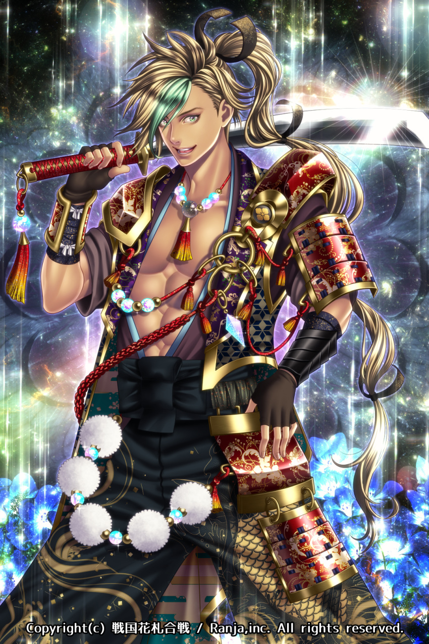 1boy abs aqua_hair armor black_gloves blonde_hair blue_eyes bracer company_name falchion_(weapon) fingerless_gloves gloves hand_on_hip highres jewelry long_hair male_focus mito_amatsu multicolored_hair muscle necklace o-ring official_art over_shoulder ponytail scale_print sengoku_hanafuda_kassen smile standing two-tone_hair