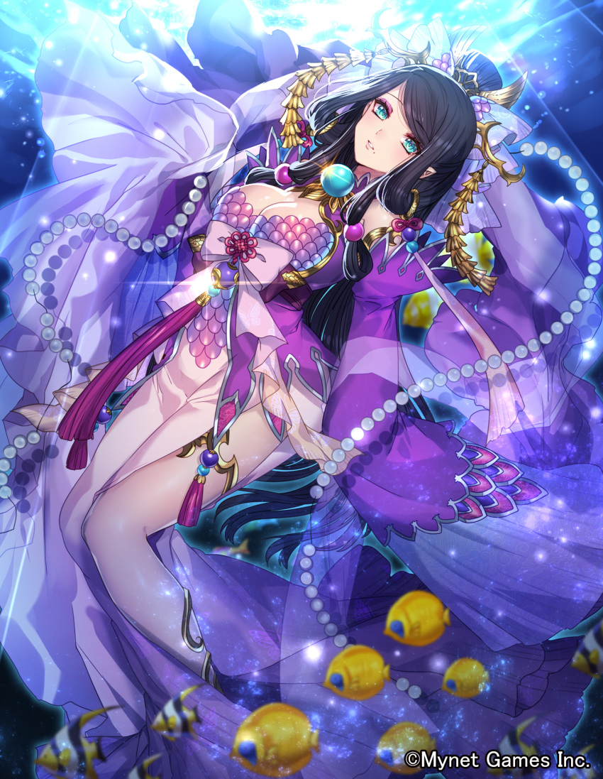 beads black_hair blue_background blue_eyes breasts cleavage detached_sleeves fish full_body gold_trim gyakushuu_no_fantasica hair_ornament highres katagiri_hachigou long_hair looking_at_viewer medium_breasts official_art pearl sunlight tassel thighlet tropical_fish underwater very_long_hair wide_sleeves