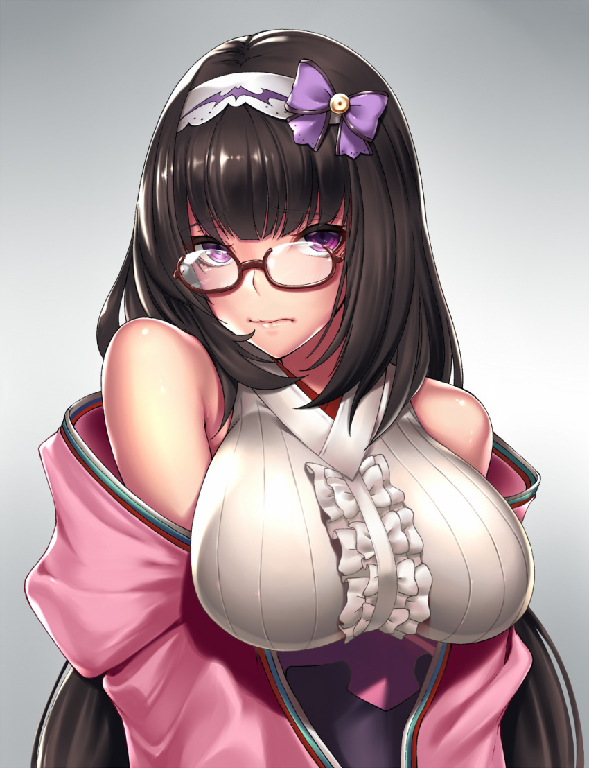 1girl bare_shoulders black-framed_eyewear bow breasts brown_hair commentary_request eyebrows_visible_through_hair fate_(series) glasses grey_background hair_bow hairband highres jacket large_breasts long_hair looking_at_viewer osakabe-hime_(fate/grand_order) purple_bow raised_eyebrows simple_background solo takanashi-a violet_eyes