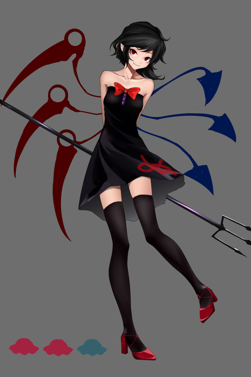 1girl absurdres arms_behind_back asymmetrical_wings bangs black_dress black_hair black_legwear bow bowtie dress full_body grey_background high_heels highres holding holding_weapon houjuu_nue inoshin_(inixia1748) looking_at_viewer polearm pumps red_bow red_eyes red_footwear short_dress short_hair simple_background sleeveless sleeveless_dress solo standing standing_on_one_leg strapless strapless_dress swept_bangs thigh-highs touhou trident weapon wings zettai_ryouiki