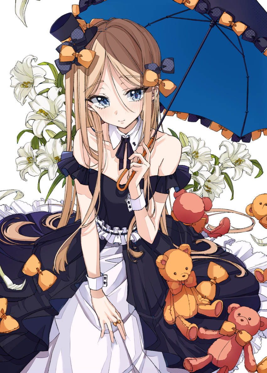 1girl abigail_williams_(fate/grand_order) absurdres bare_shoulders blonde_hair blue_eyes detached_collar dress fate/grand_order fate_(series) flower frilled_drses hat highres lily_(flower) long_hair looking_at_viewer mini_hat mini_top_hat osanai parasol stuffed_animal stuffed_toy teddy_bear top_hat umbrella wrist_cuffs