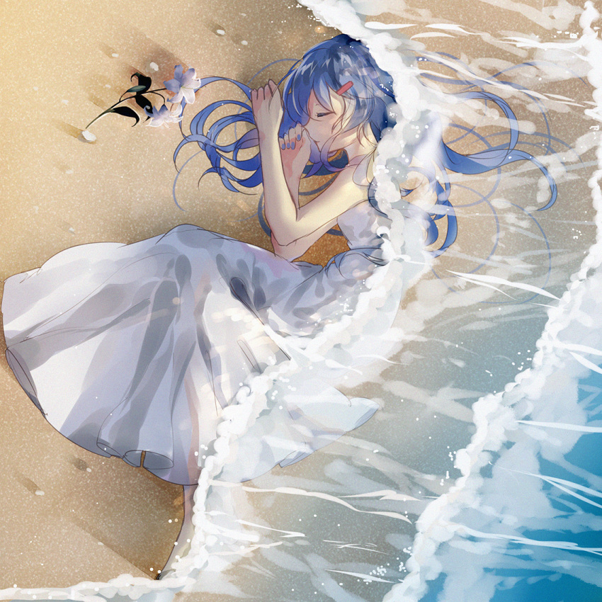 1girl bare_arms bare_shoulders barefoot beach blue_hair blue_nails closed_eyes closed_mouth commentary_request dress flower from_above full_body hair_ornament long_hair lying nail_polish ocean on_side profile sand see-through sleeping sleeveless sleeveless_dress solo tadatsu vocaloid vocanese water white_dress white_flower xin_hua