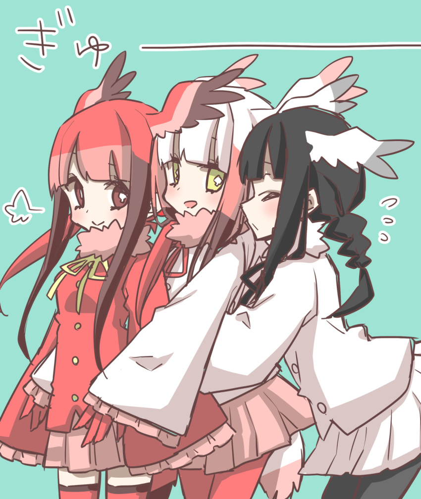 3girls :d bangs bird_tail black-headed_ibis_(kemono_friends) black_hair black_legwear blunt_bangs braid closed_eyes cowboy_shot frilled_sleeves frills fur_collar girl_sandwich gloves green_background head_wings highres hug hug_from_behind jacket japanese_crested_ibis_(kemono_friends) kemono_friends long_hair long_sleeves multicolored_hair multiple_girls open_mouth pantyhose petit_ramune pink_skirt pleated_skirt red_eyes red_gloves red_jacket red_legwear redhead sandwiched scarlet_ibis_(kemono_friends) sidelocks simple_background skirt smile thigh-highs twin_braids white_hair white_jacket white_skirt wide_sleeves yellow_eyes