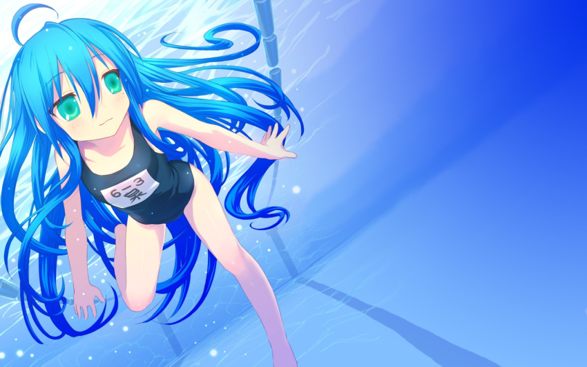 ahoge aqua_eyes blue_hair izumi_konata long_hair lucky_star one-piece_swimsuit pool school_swimsuit swimming swimsuit underwater wallpaper