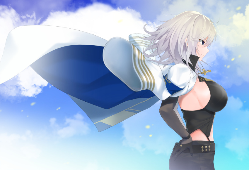 1girl armband azur_lane bangs belt black_gloves blue_eyes blue_sky breasts closed_mouth commentary_request coquelicot cross cross_necklace day elbow_gloves eyebrows_visible_through_hair from_side gloves grey_hair hajikaji hands_on_hips jacket_on_shoulders jewelry large_breasts looking_away necklace profile sideboob sky smile solo star washington_(azur_lane)