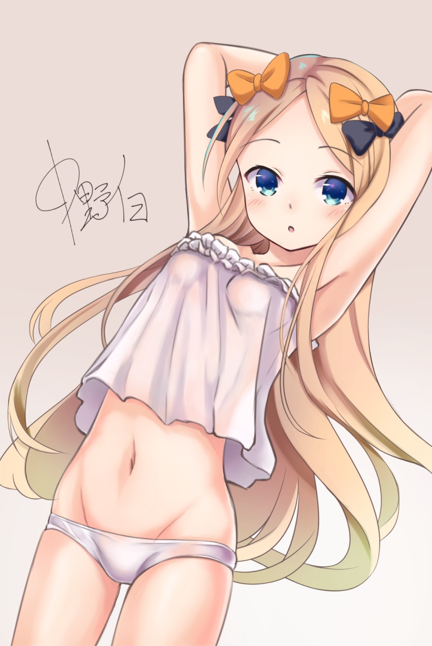 1girl abigail_williams_(fate/grand_order) armpits arms_up bangs bare_arms bare_shoulders black_bow blonde_hair blue_eyes blush bow breasts brown_background camisole collarbone commentary_request dutch_angle eyebrows_visible_through_hair fate/grand_order fate_(series) forehead frilled_camisole frills gradient gradient_background grey_background groin hair_bow highres long_hair looking_at_viewer navel orange_bow panties parted_bangs parted_lips signature small_breasts solo underwear underwear_only very_long_hair white_camisole white_panties yuu_ms1974