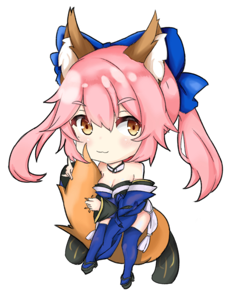 1girl :3 animal_ear_fluff animal_ears bare_shoulders blue_legwear blue_ribbon breasts chibi cleavage detached_sleeves eyebrows_visible_through_hair fate/extra fate/grand_order fate_(series) fox_ears fox_girl fox_tail hair_ribbon highres japanese_clothes large_breasts looking_at_viewer oni_no_shura pink_hair ribbon simple_background solo tail tamamo_(fate)_(all) tamamo_no_mae_(fate) white_background yellow_eyes