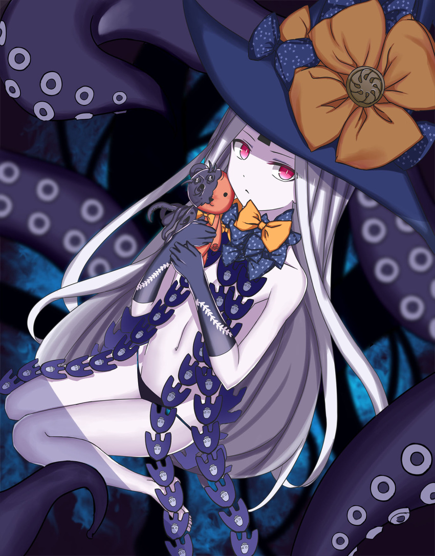 1girl abigail_williams_(fate/grand_order) bangs bare_legs barefoot black_bow black_gloves black_hat black_panties blurry blurry_background bow closed_mouth collarbone commentary_request depth_of_field elbow_gloves fate/grand_order fate_(series) gloves hands_up hat hat_bow highres holding holding_stuffed_animal long_hair looking_at_viewer navel orange_bow pale_skin panties parted_bangs print_bow red_eyes revealing_clothes roi_(liu_tian) skull_print soles solo star star_print stuffed_animal stuffed_toy suction_cups teddy_bear tentacle topless underwear very_long_hair white_hair witch_hat