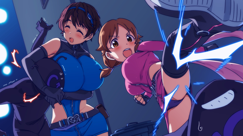 2girls ass bangs bare_shoulders belt black_footwear black_gloves blue_bodysuit blush bodysuit boots breasts brown_eyes brown_hair closed_eyes elbow_gloves fingerless_gloves gloves hairband headlock hips huge_breasts idolmaster idolmaster_cinderella_girls jumpsuit katagiri_sanae kicking large_breasts long_sleeves low_twintails multiple_girls oikawa_shizuku open_mouth parted_bangs pink_bodysuit pole_(ppp1409) pouch sexy_guilty short_hair short_twintails swept_bangs thigh-highs thigh_boots thighs twintails zipper