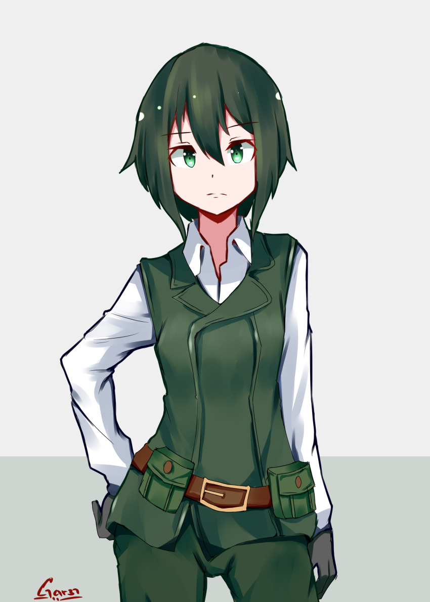 1girl absurdres belt black_gloves breasts contrapposto gloves green_eyes green_hair green_vest hair_between_eyes hand_on_own_chest highres kino kino_no_tabi long_sleeves short_hair small_breasts tegar32 tomboy vest