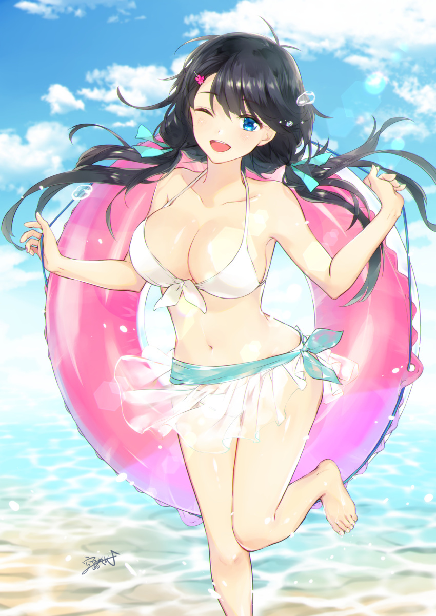 1girl ;d absurdres bare_shoulders barefoot beach black_hair blue_bikini_bottom breasts cowboy_shot hair_ornament hair_ribbon hairclip highres large_breasts leg_up long_hair looking_at_viewer low_twintails midriff navel one_eye_closed open_mouth original ribbon signature smile solo soramichi_megumu swimsuit twintails white_bikini_top